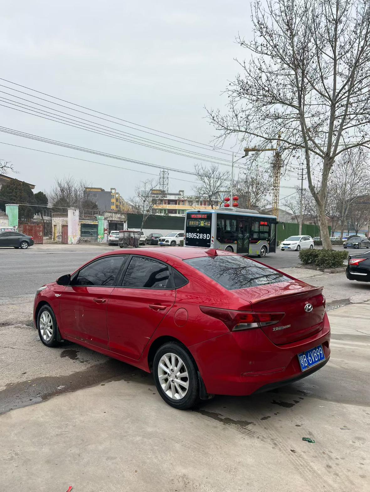 Hyundai Solaris 2017 thumb 2