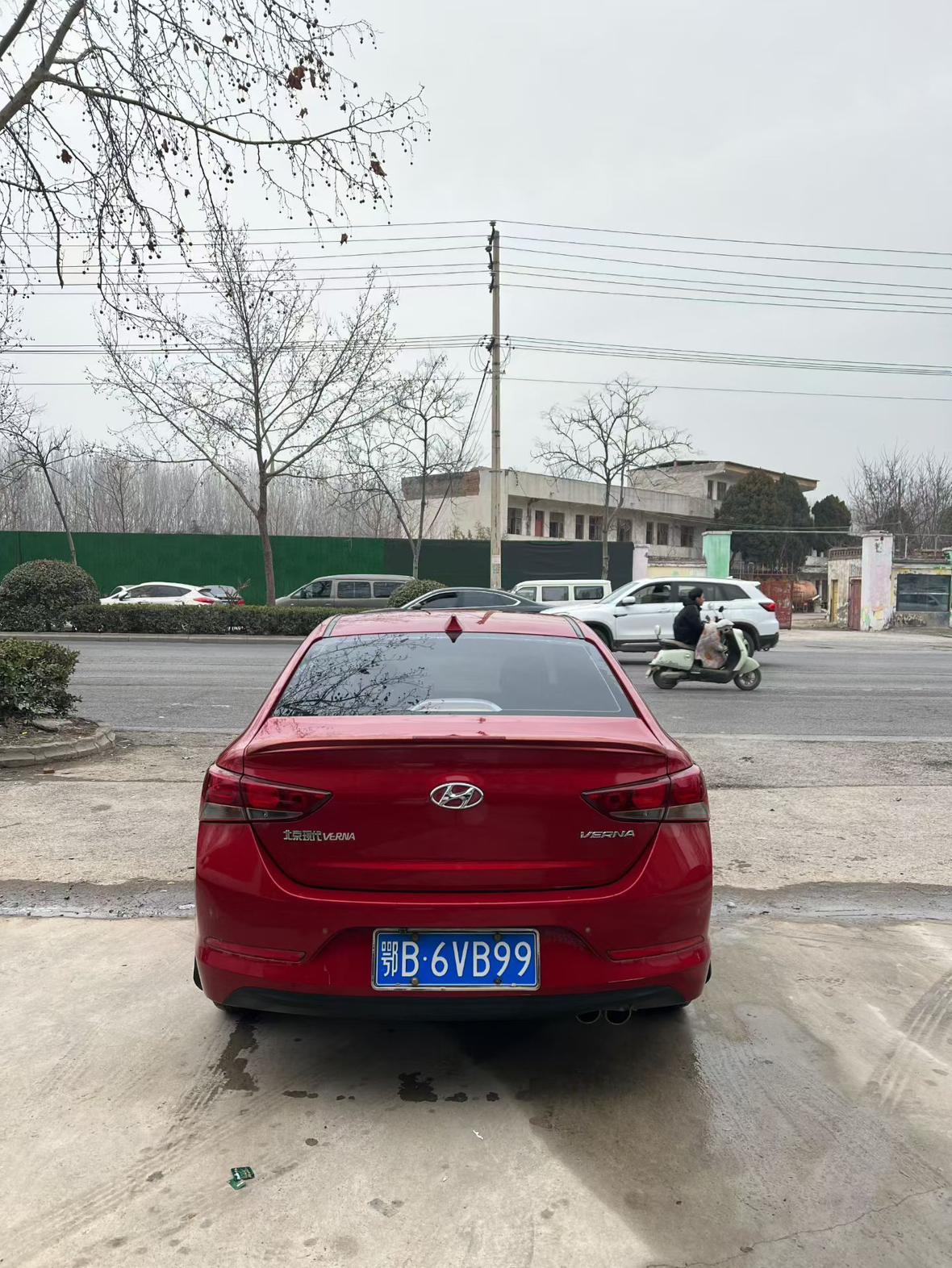 Hyundai Solaris 2017 thumb 3