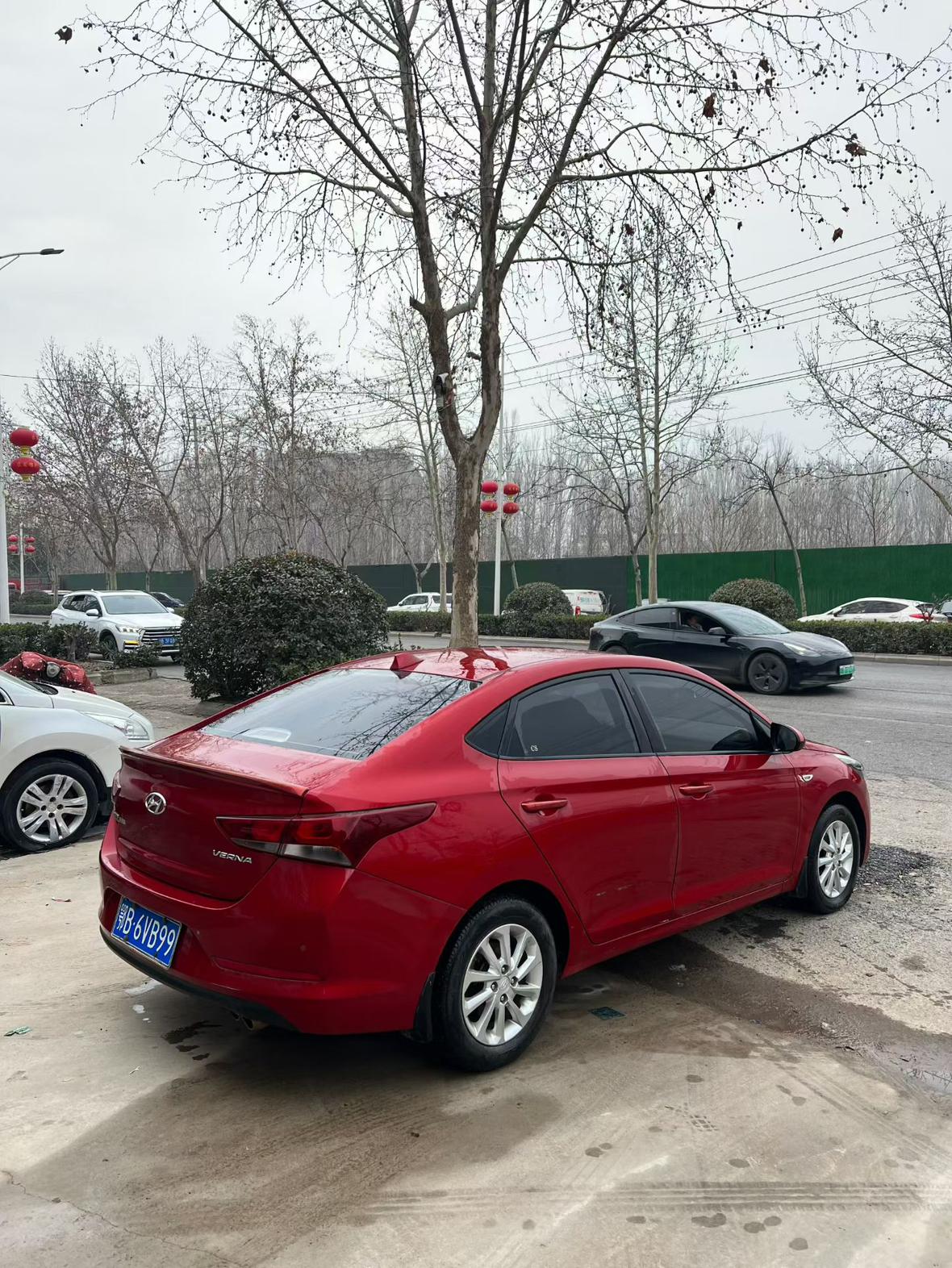 Hyundai Solaris 2017 thumb 4