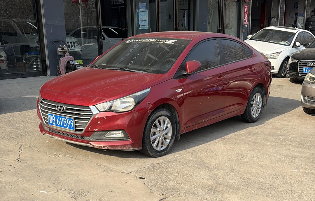 Hyundai Solaris 2017 thumb 9