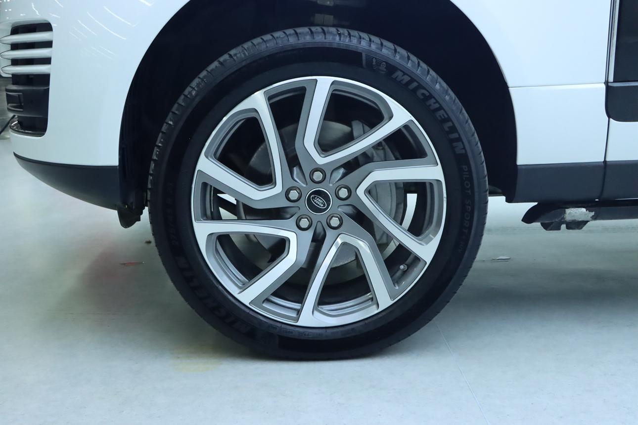 Land Rover Range Rover 2019 thumb 5