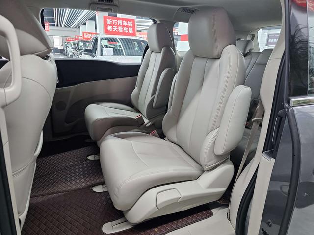 Buick GL8 2020 thumb 10