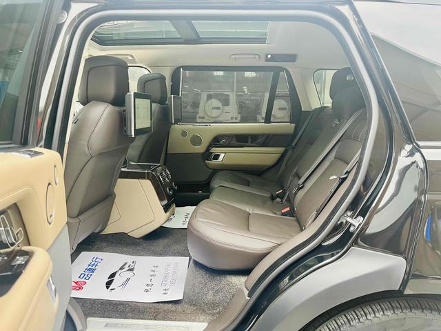 Land Rover Range Rover 2021 thumb 2