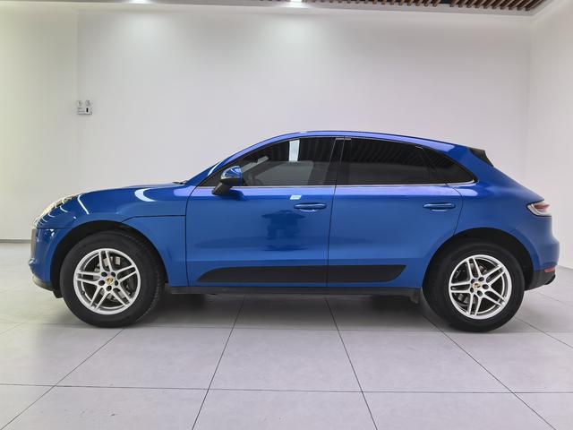 Porsche Macan 2019 thumb 2