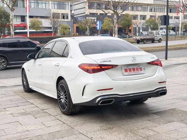 Mercedes-Benz C-Class 2024 thumb 7