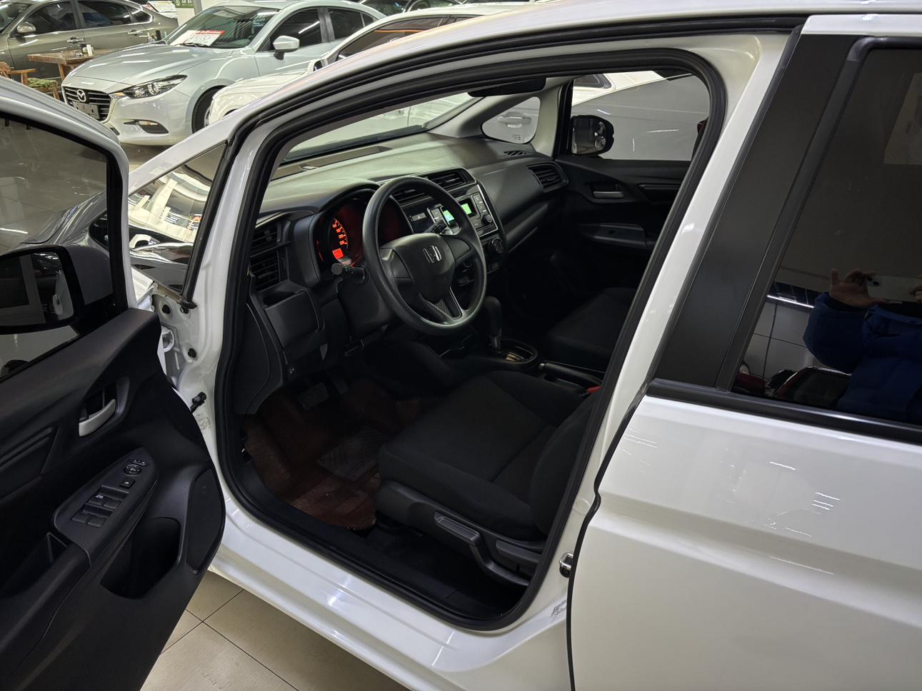 Honda Fit Shuttle 2019 thumb 7
