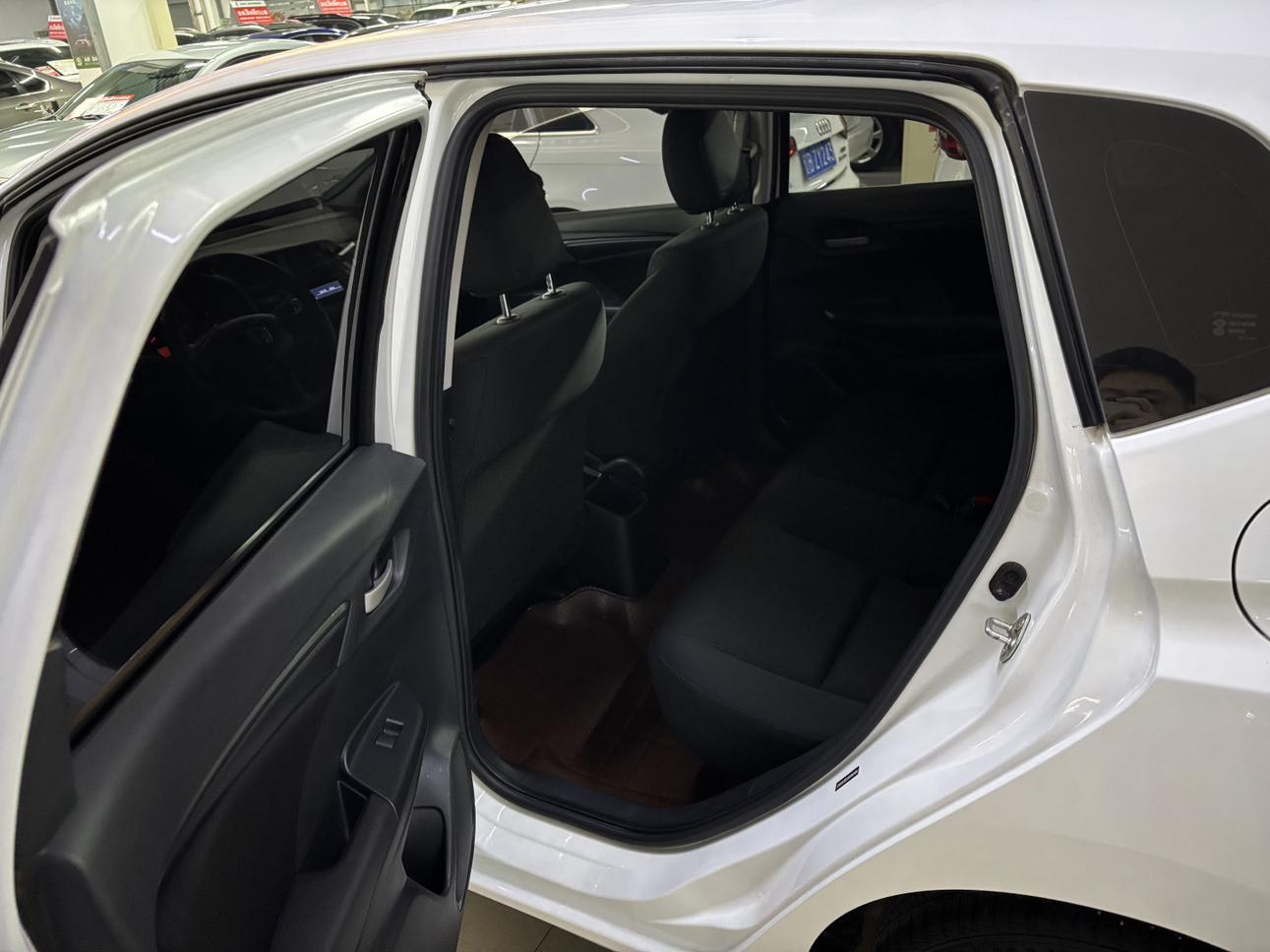 Honda Fit Shuttle 2019 thumb 8