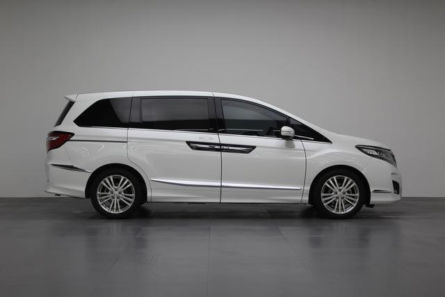Honda Elysion 2019 thumb 6