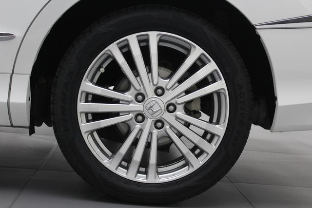 Honda Elysion 2019 thumb 7