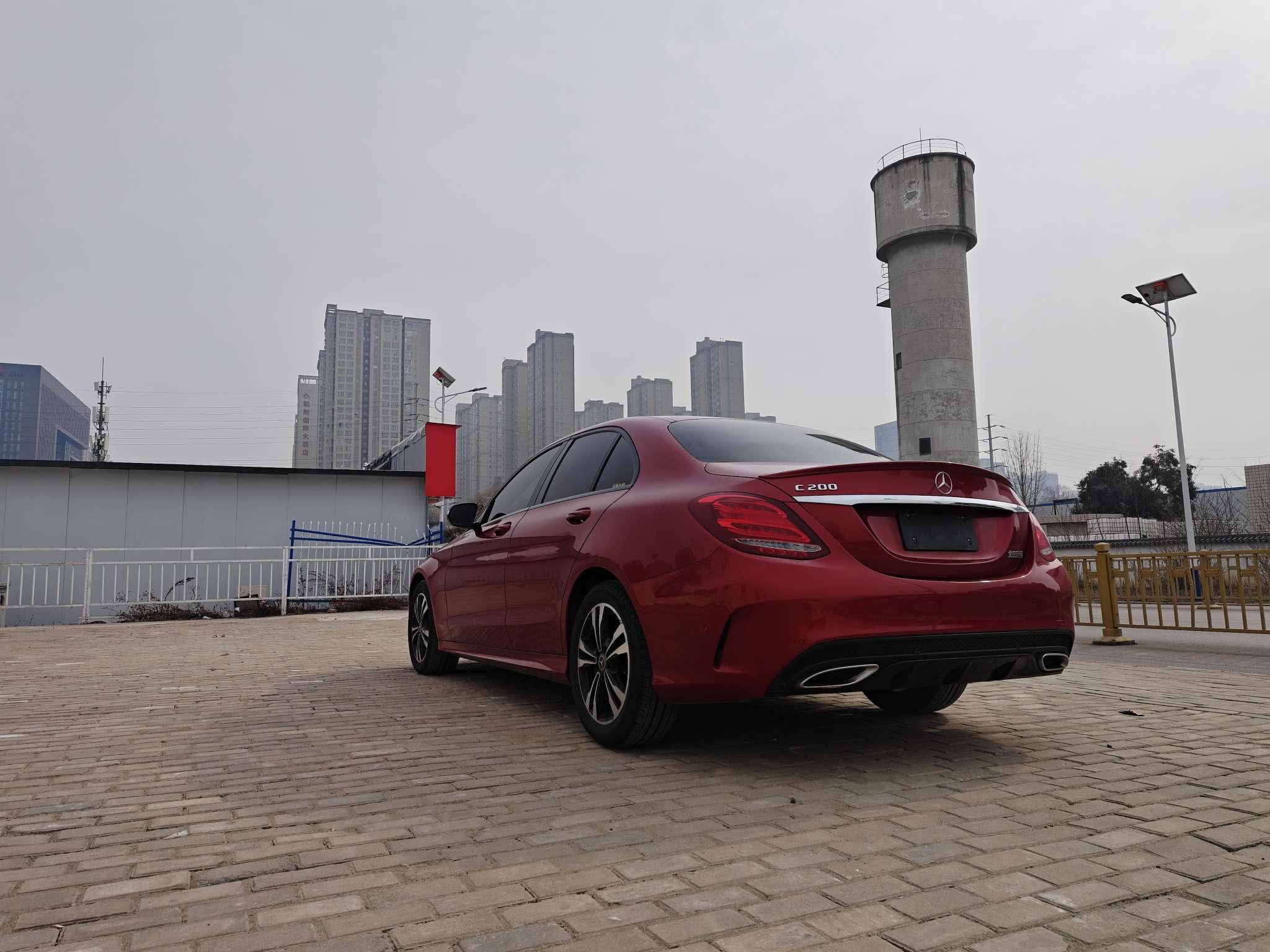 Mercedes-Benz C-Class 2017 thumb 2
