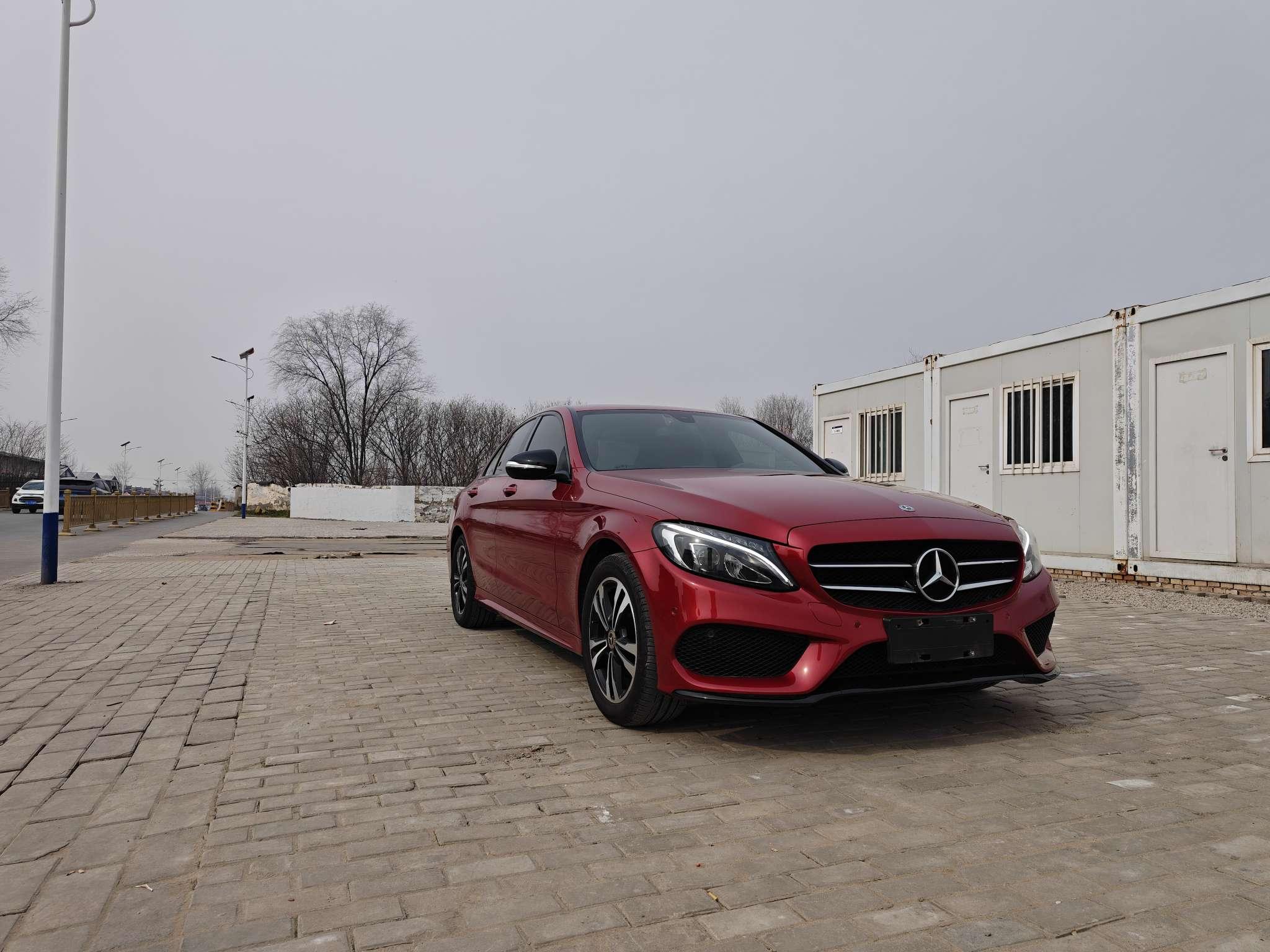 Mercedes-Benz C-Class 2017 thumb 12