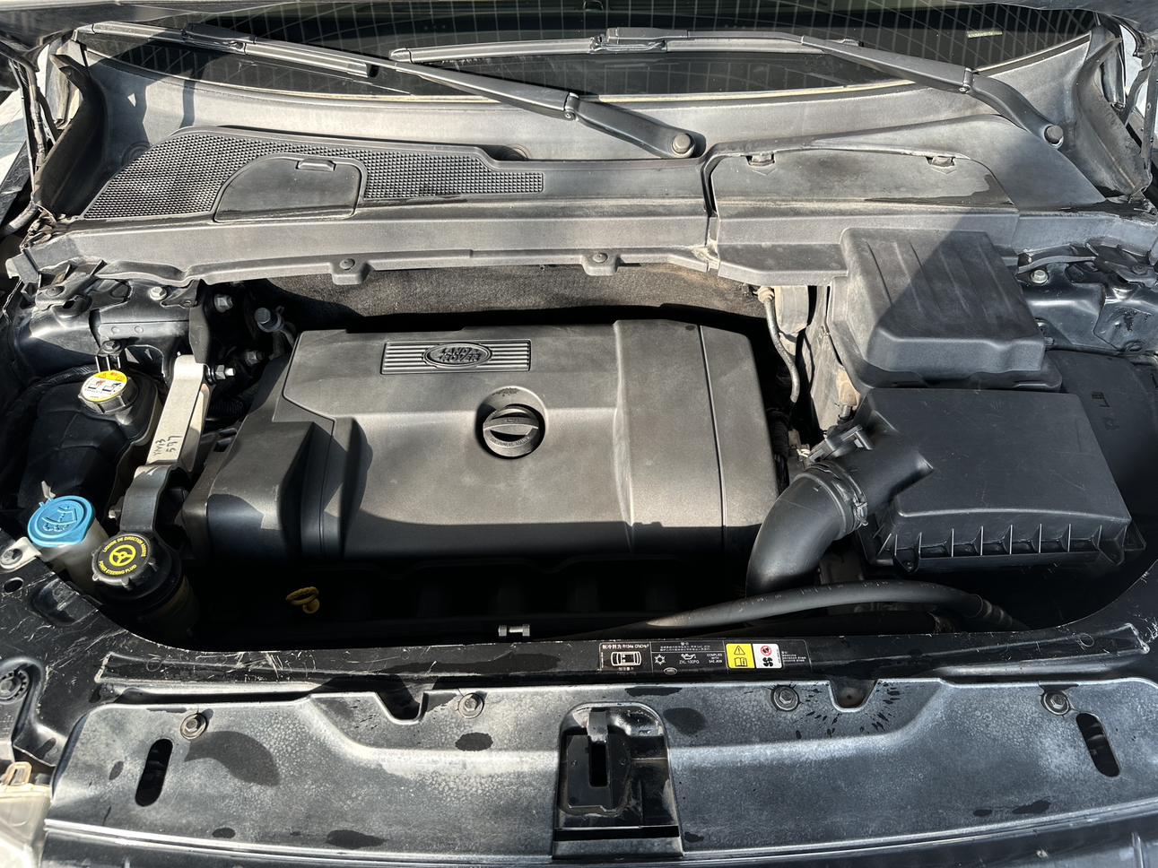 Land Rover Discovery Sport 2010 thumb 7
