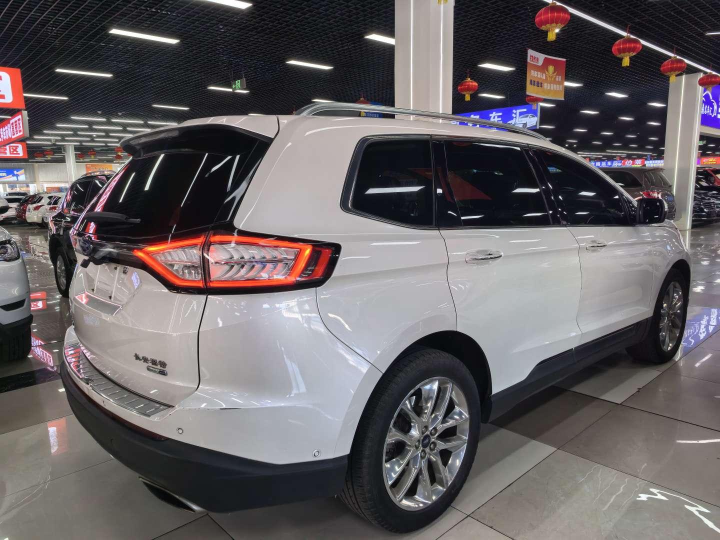 Ford Edge 2017 thumb 2