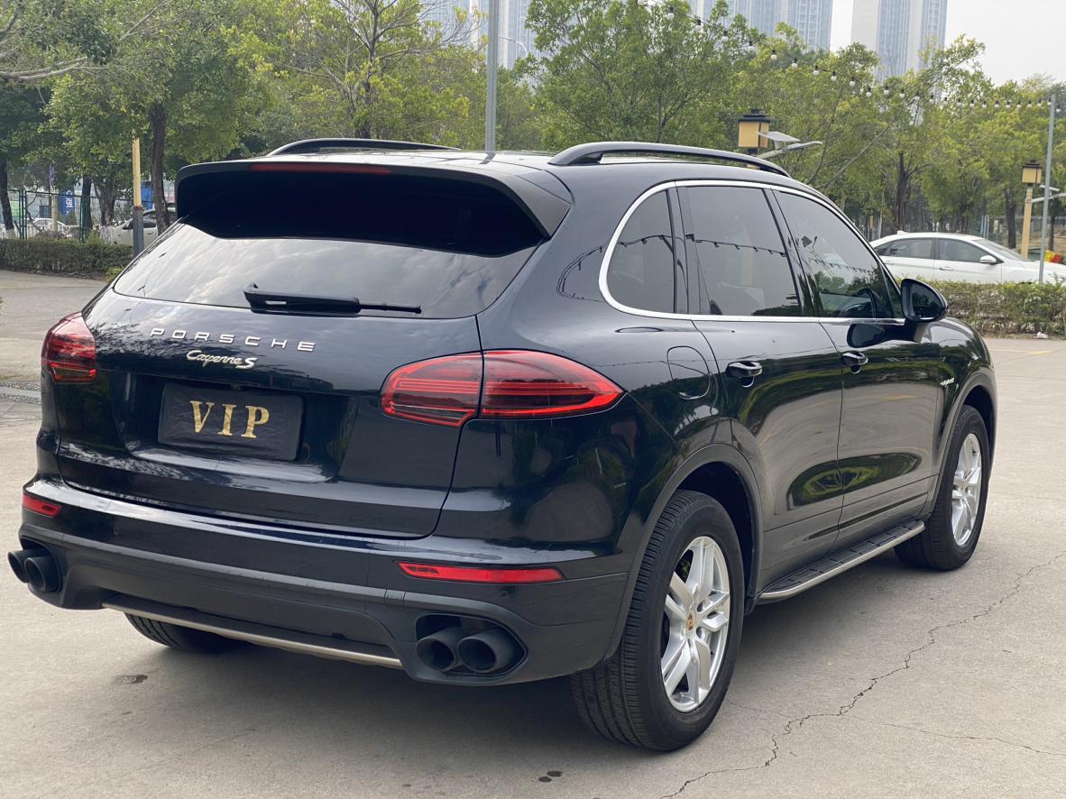 Porsche Cayenne 2017 thumb 4