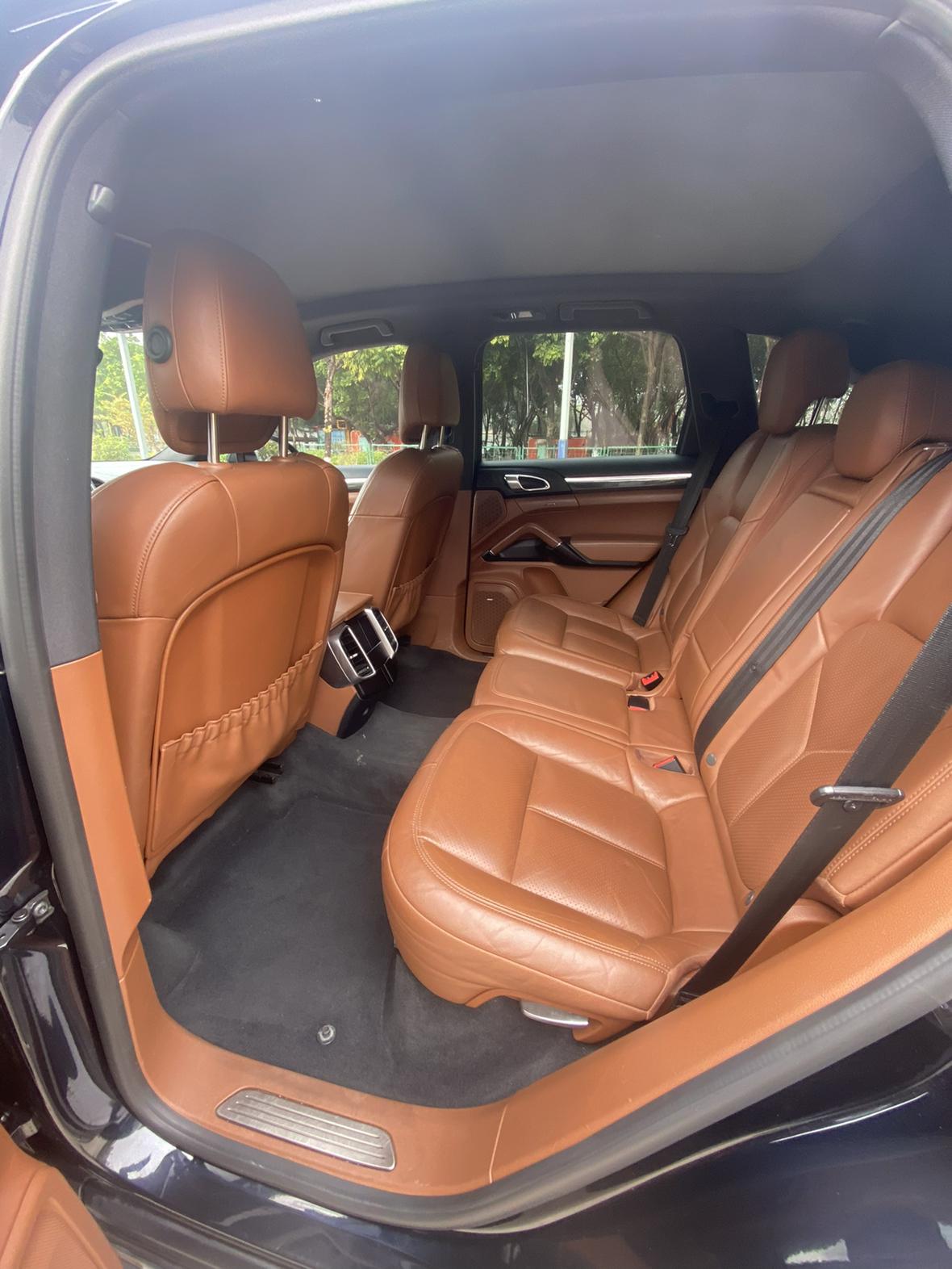 Porsche Cayenne 2017 thumb 7