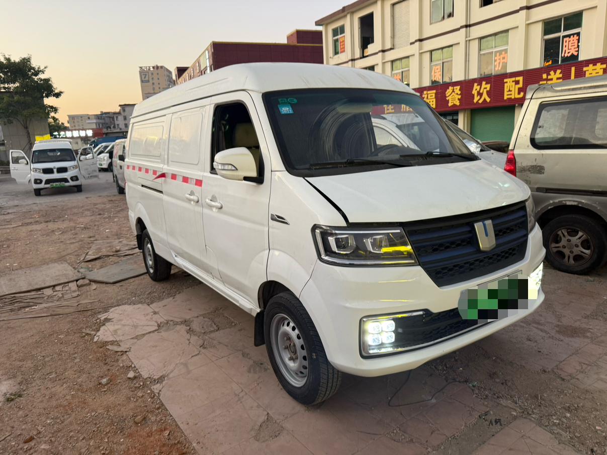 Foton E5 2022 thumb 9