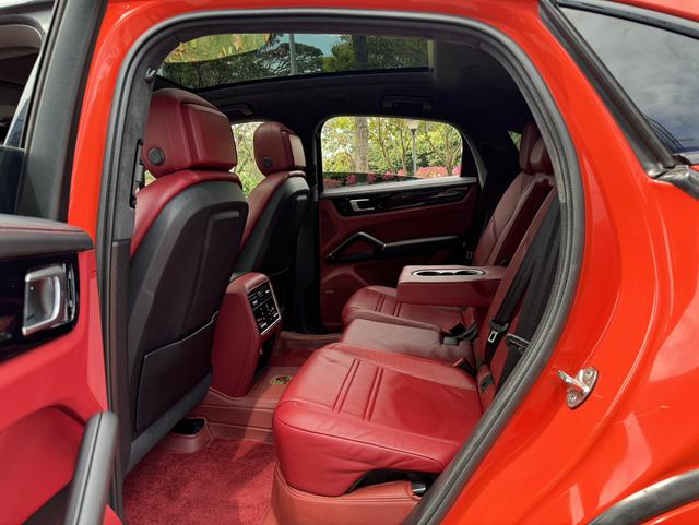 Porsche Cayenne 2019 thumb 6