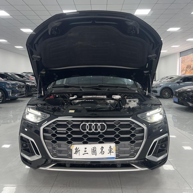 Audi Q5 2022 thumb 4