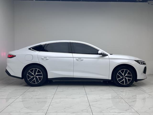 BYD Qin 2024 thumb 5