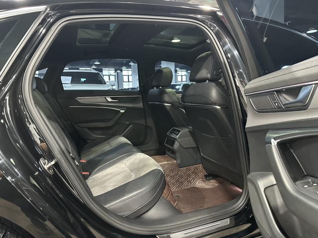 Audi A6 2021 thumb 6