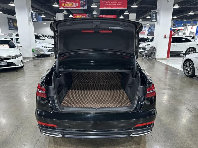 Audi A6 2021 thumb 11