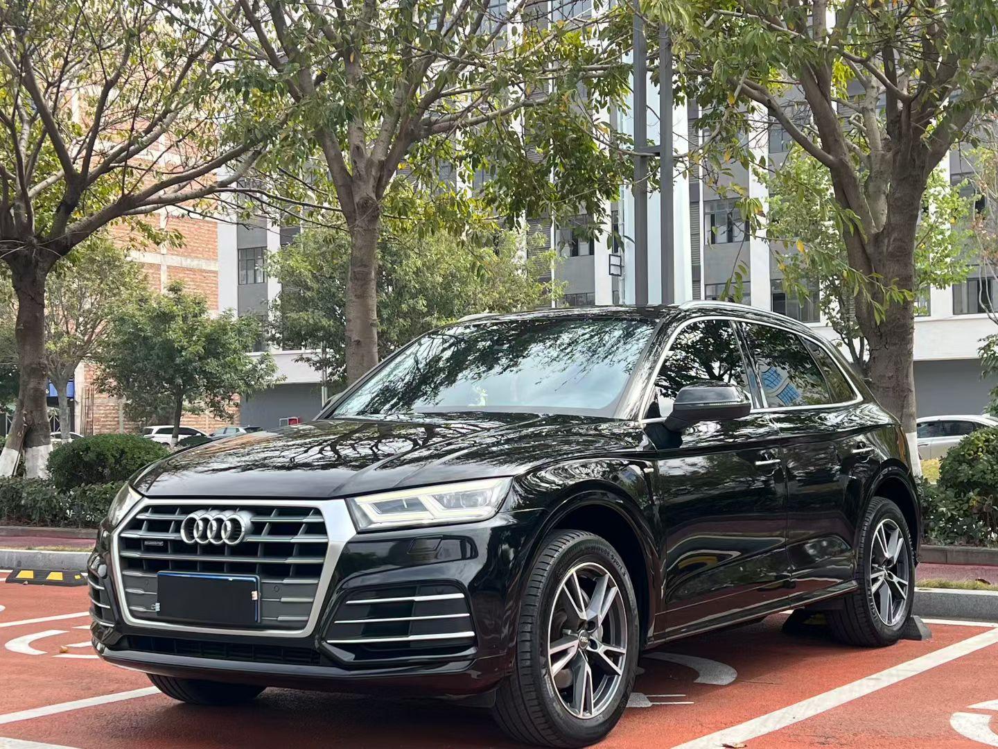 Audi Q5 2019 thumb 8