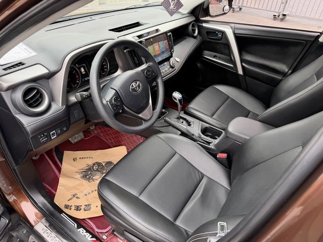 Toyota RAV4 2019 thumb 4