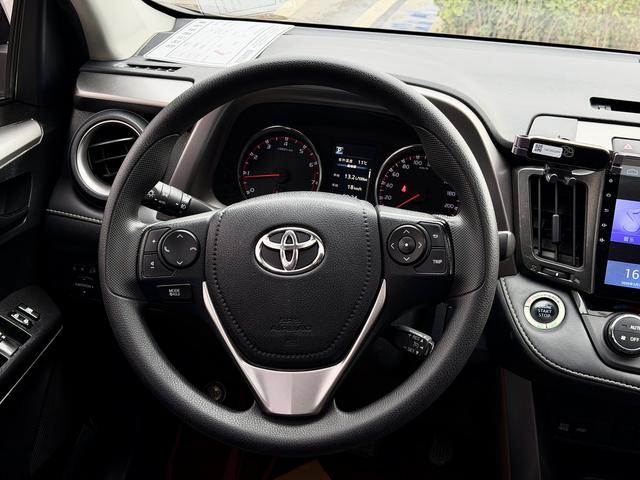 Toyota RAV4 2019 thumb 5