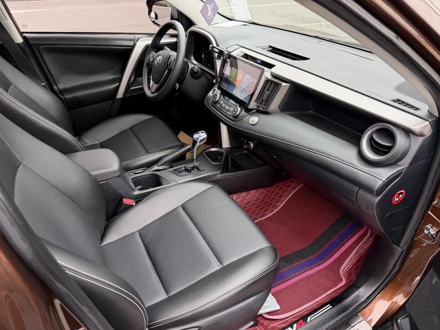 Toyota RAV4 2019 thumb 10