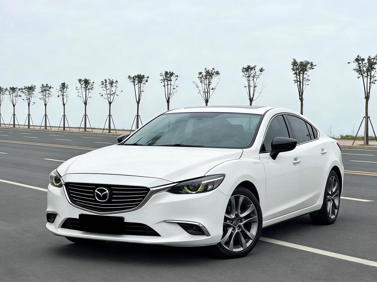 Mazda Atenza 2017 thumb 8