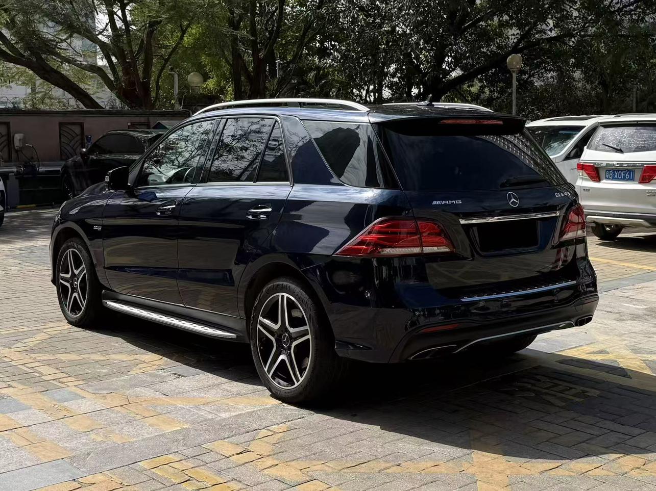Mercedes-Benz GLE 2018 thumb 2