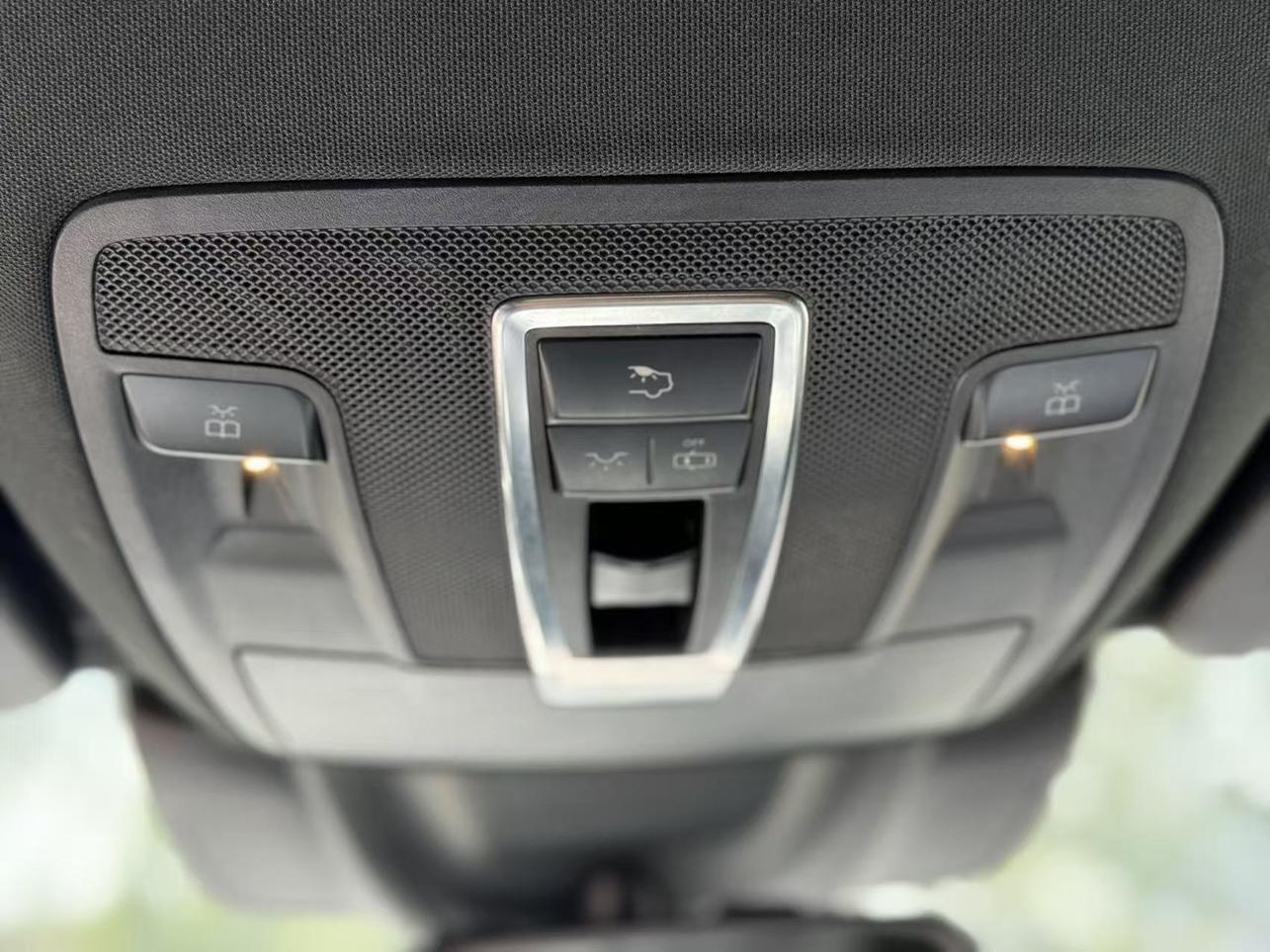 Mercedes-Benz GLE 2018 thumb 11
