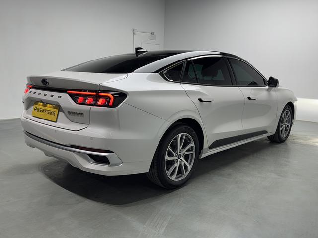 Ford Mondeo 2022 thumb 4