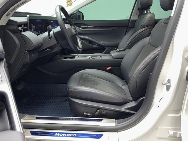 Ford Mondeo 2022 thumb 9
