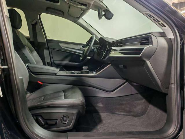 Audi A6 2022 thumb 4