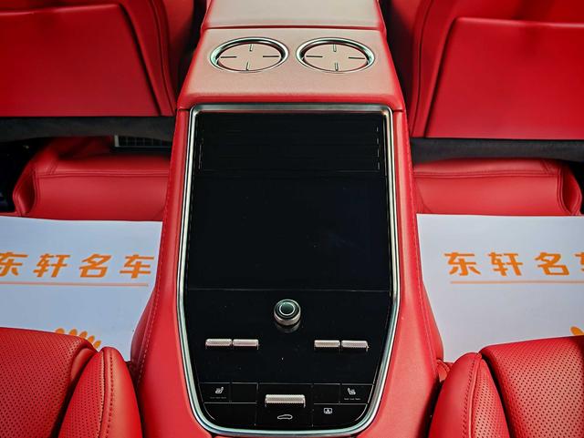 Porsche Panamera 2023 thumb 12