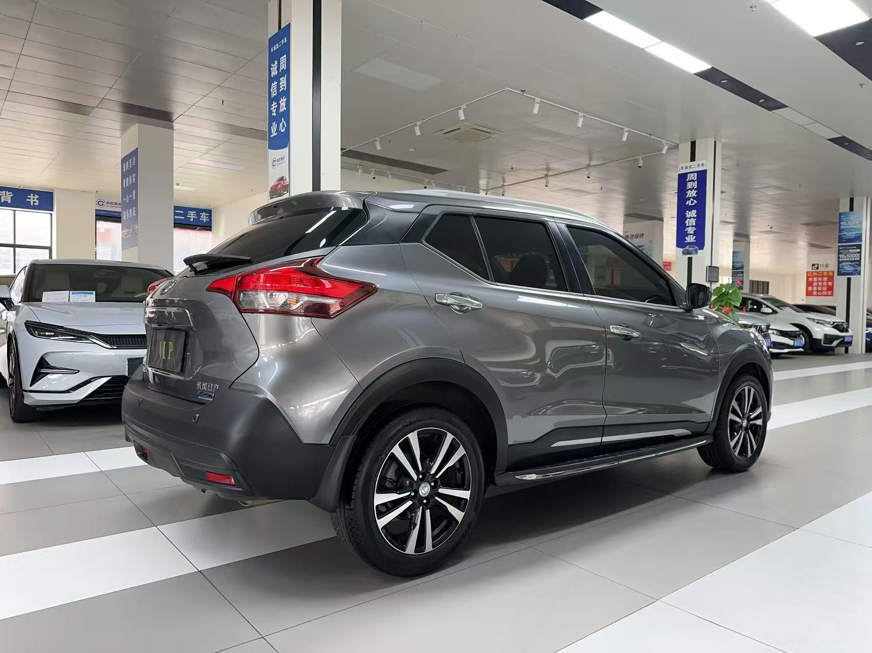 Nissan Kicks 2017 thumb 3