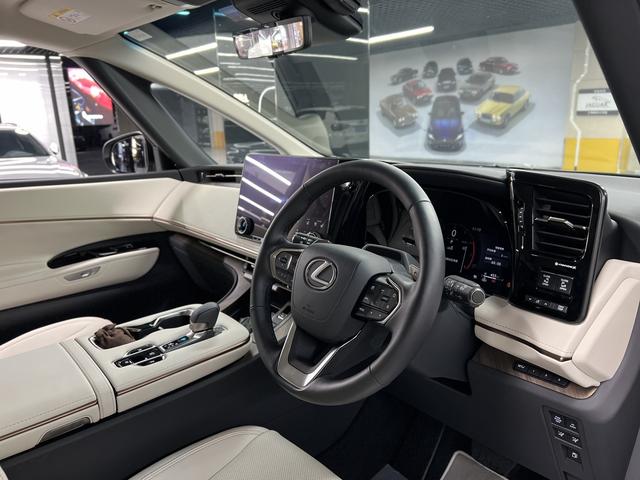 Lexus LM 2025 thumb 6