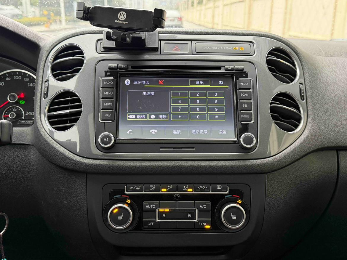 Volkswagen Tiguan 2013 thumb 8