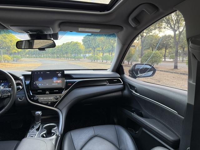 Toyota Camry 2022 thumb 7
