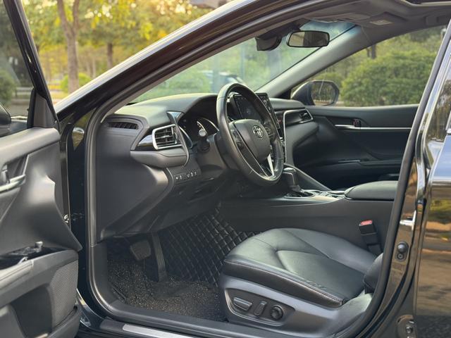 Toyota Camry 2022 thumb 8
