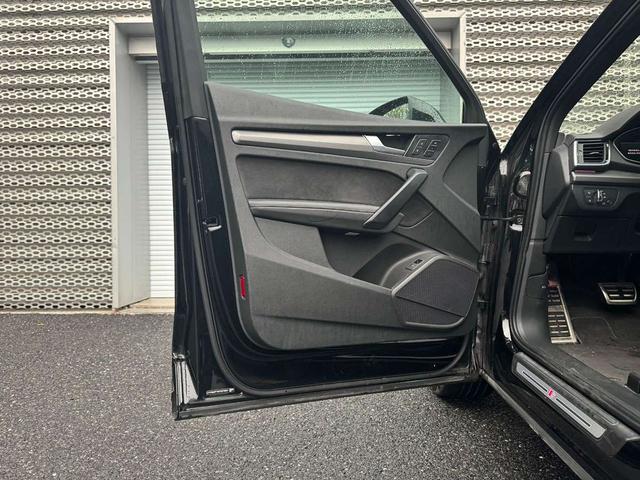 Audi Q5 2023 thumb 6