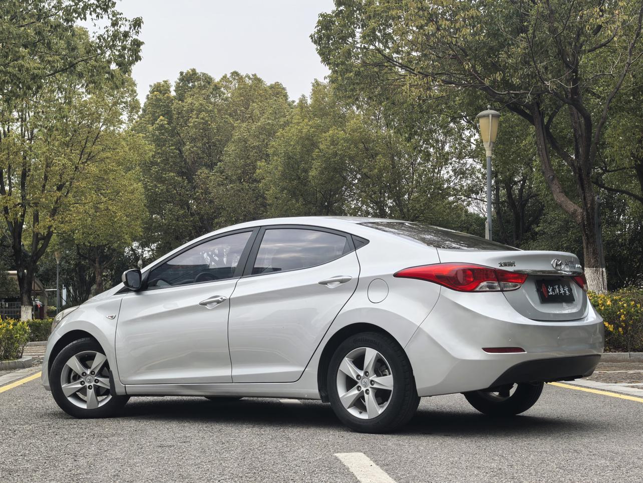 Hyundai Elantra 2014 thumb 3