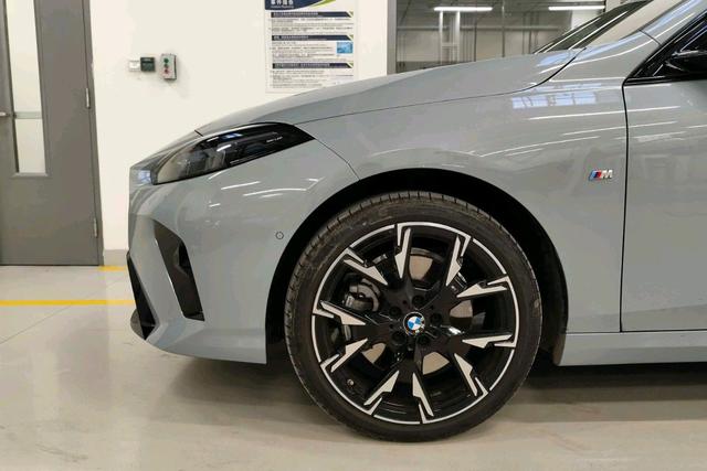 BMW 2 серии 2026 thumb 4