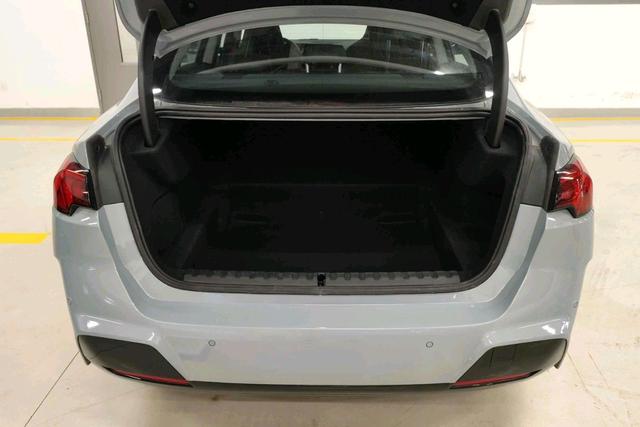 BMW 2 серии 2026 thumb 6