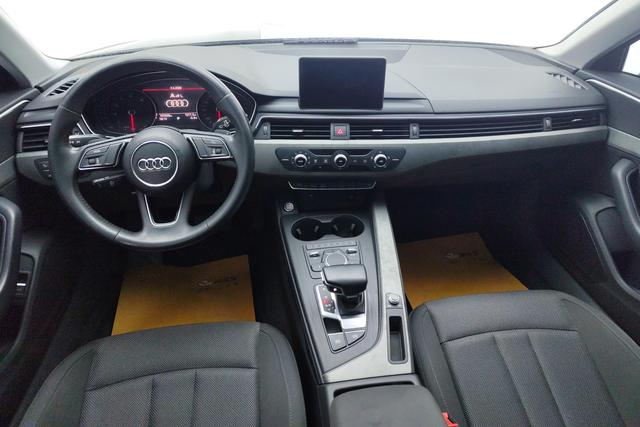 Audi A4 2019 thumb 11