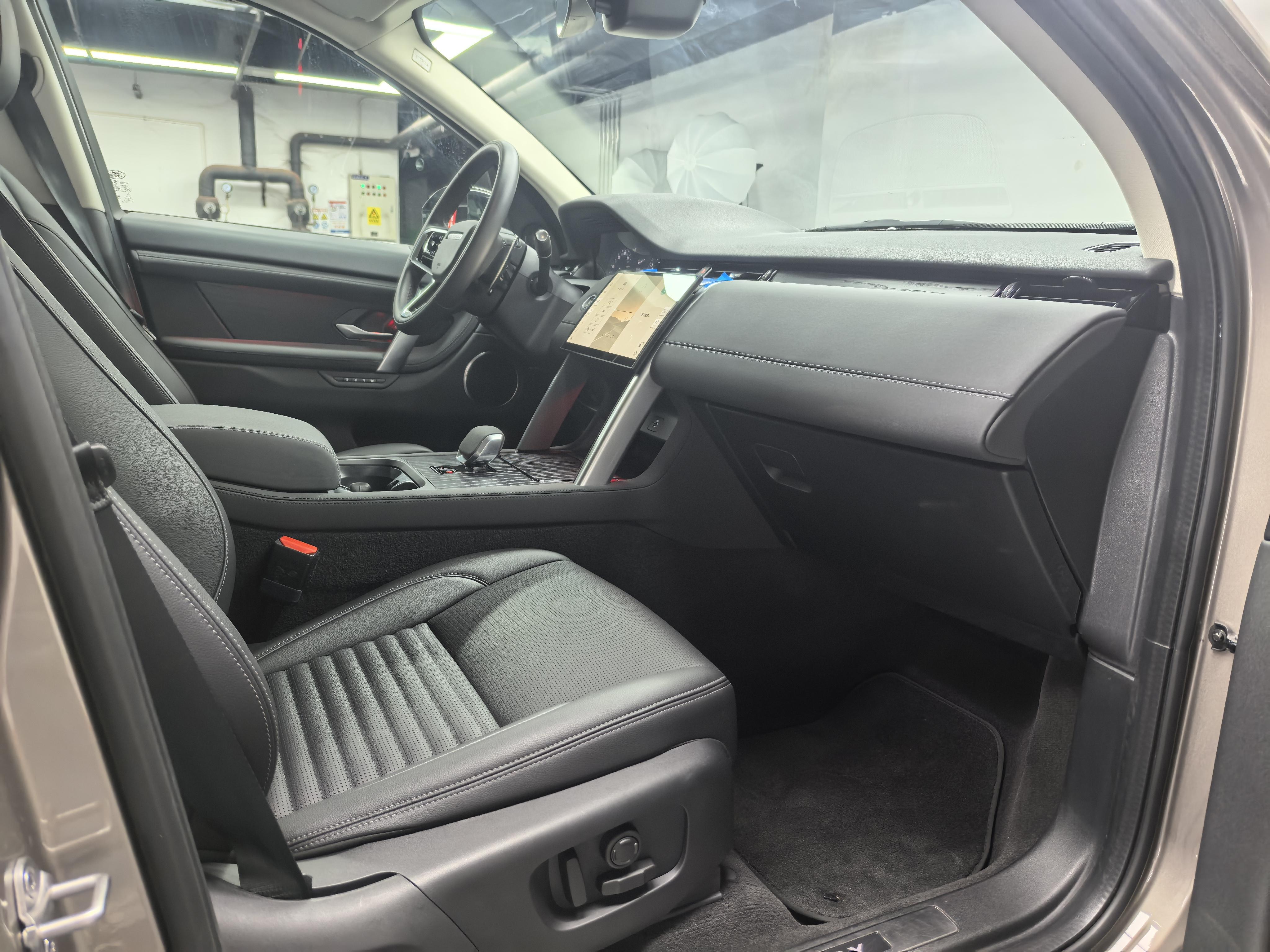Land Rover Range Rover 2024 thumb 5