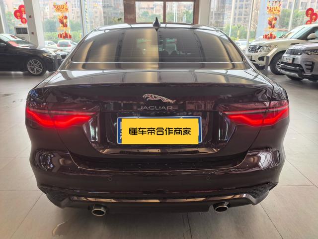 Jaguar XE 2021 thumb 4