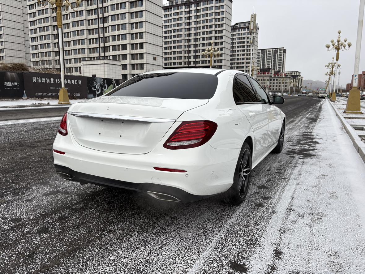 Mercedes-Benz E-Class 2017 thumb 4