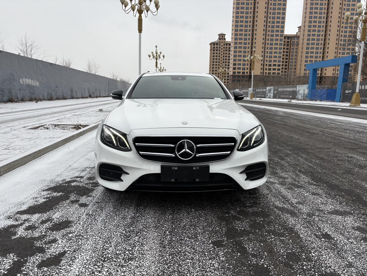 Mercedes-Benz E-Class 2017 thumb 9